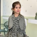 کت سارافون دخترانه عمده سبز ماچا گل‌دار